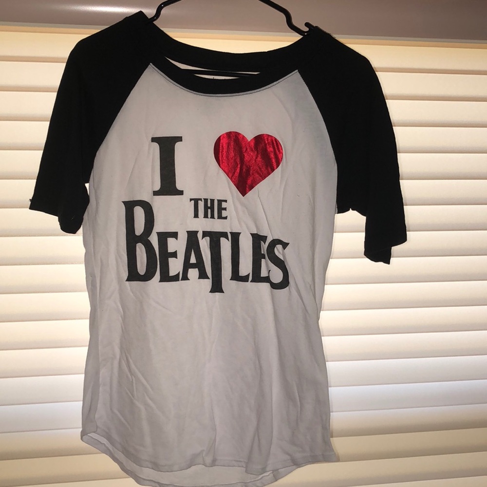 Beatles Size Large 3/4 sleeve T
